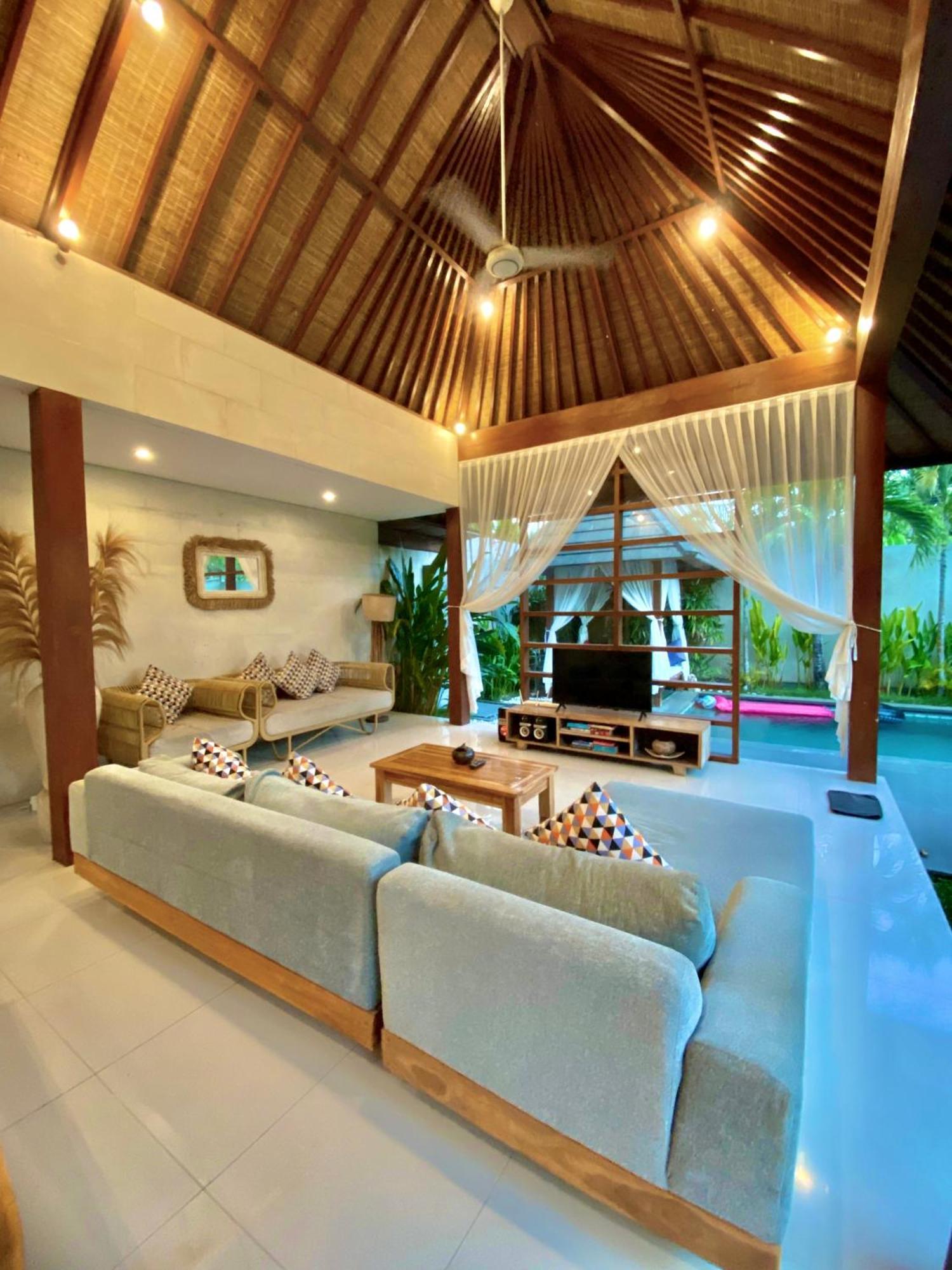 Nil Villa Seminyak Екстер'єр фото